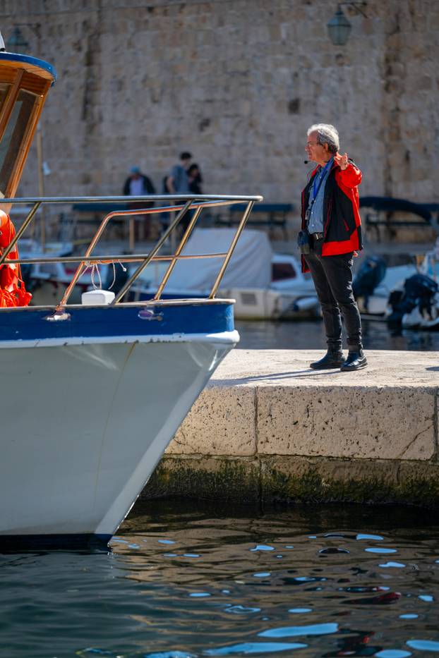 Dubrovnik: Sunčan i topao jesenji dan u gradu
