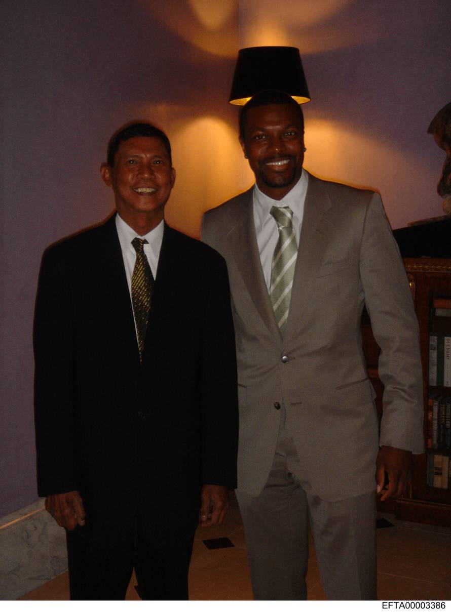 Ruskinje, privatni letovi, party na otoku: Ovako je Epstein gradio svoju mrežu sa slavnima