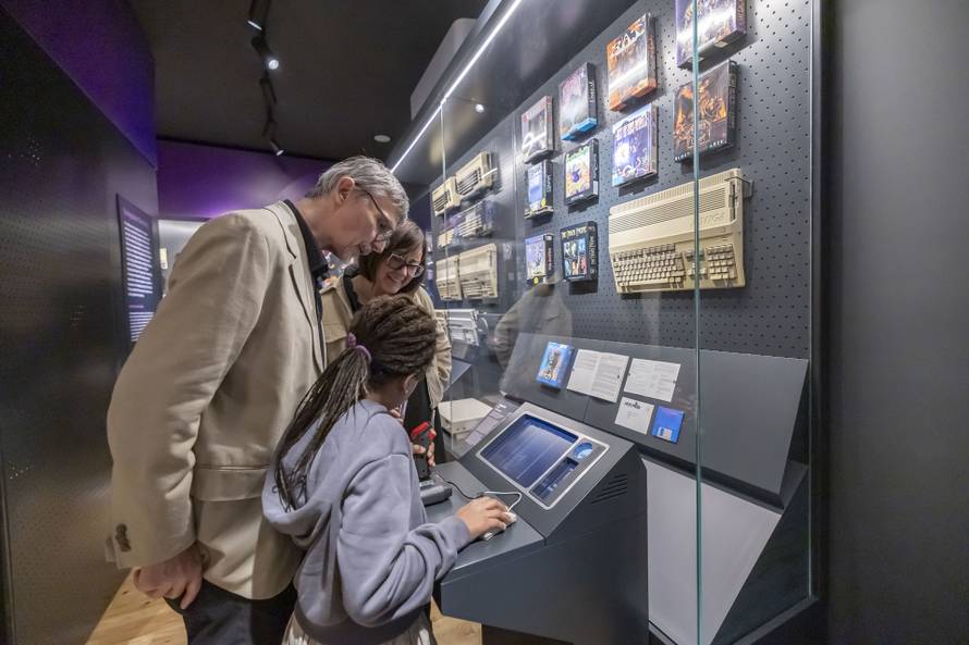 Prve konzole: Evo kako je prije više od pola stoljeća Pong započeo veliku eru videoigara