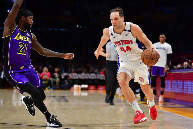 NBA: Detroit Pistons at Los Angeles Lakers