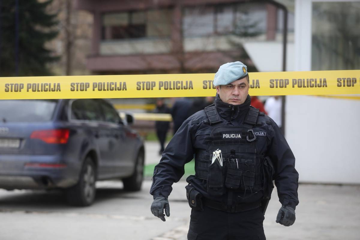 Policija traži dvojac? Preko balkona provalili u stan u kojem su našli mrtve sestre u Mostaru