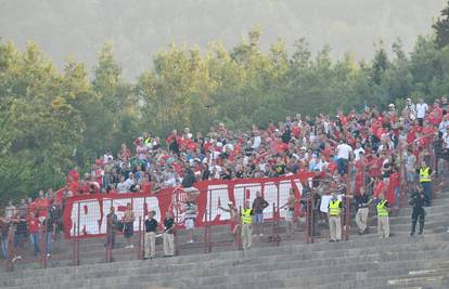 Korona u Mostaru: Tek počeli treninzi Veleža, a jedan zaražen