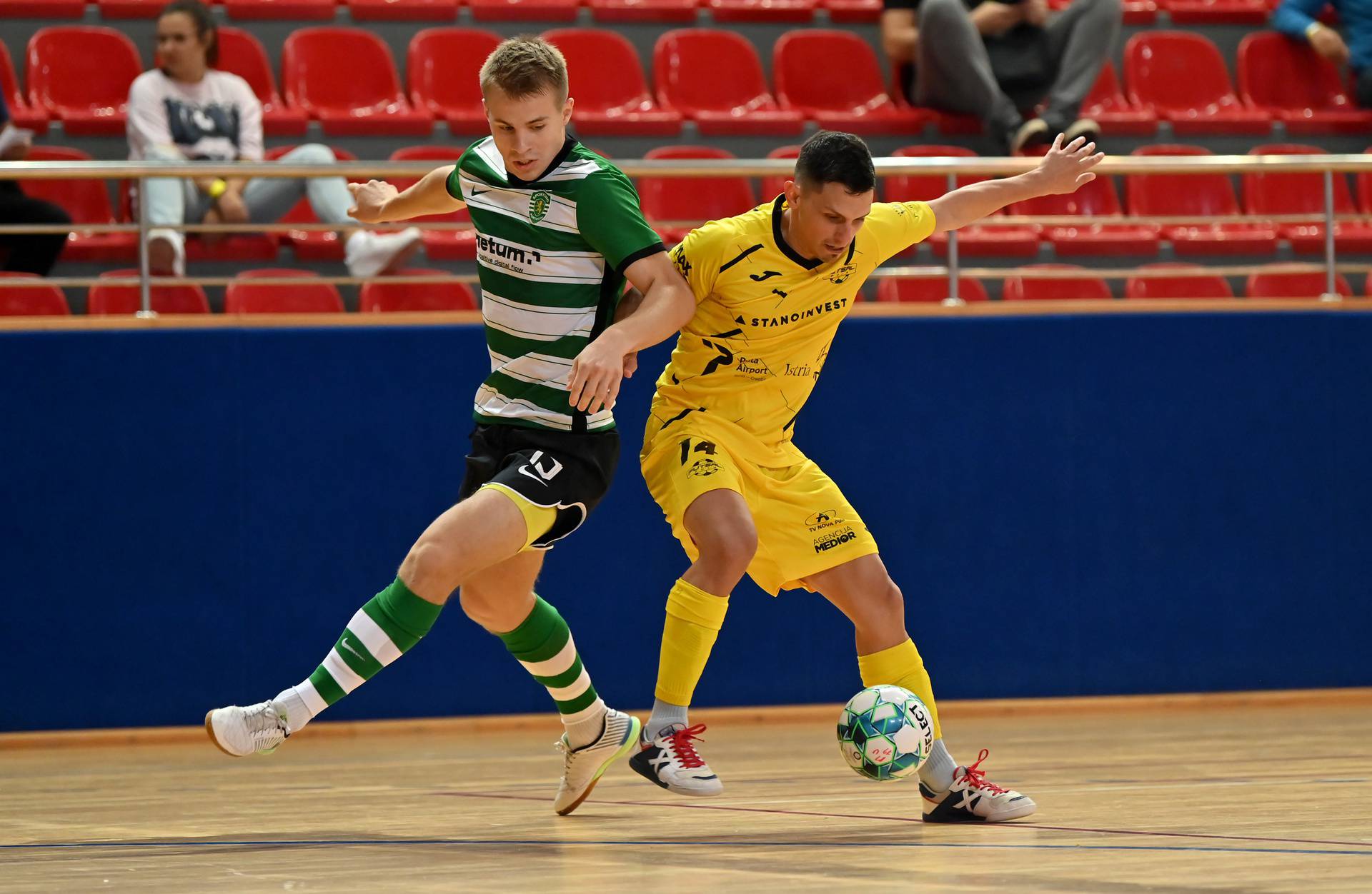 Makarska: Kvalifikacije UEFA Futsal Lige prvaka, Sporting CP - Futsal Pula