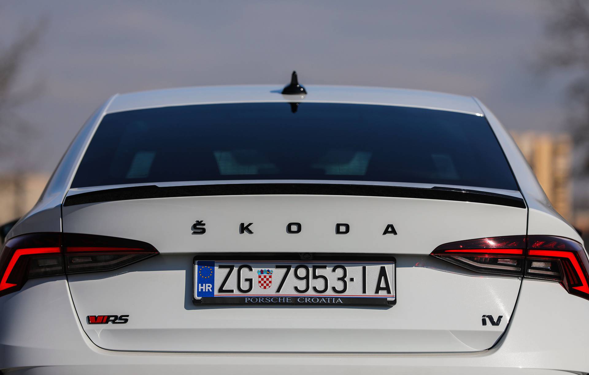 Octavia RS sa strujom: Vozili smo sportski auto za novo doba