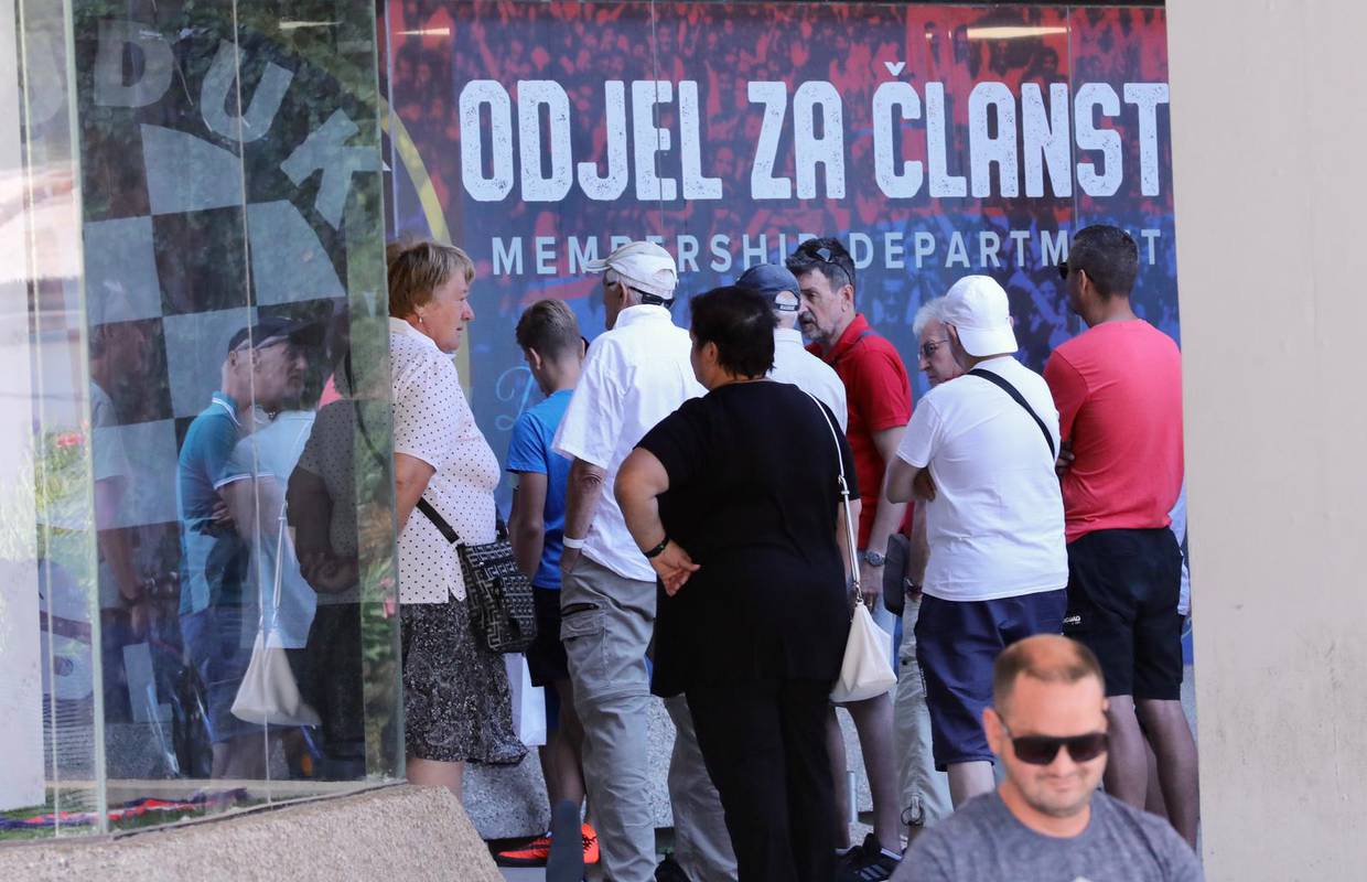 Navalili na ulaznice: Hajdukov server za prodaju pao, ali su ga popravili za desetak minuta