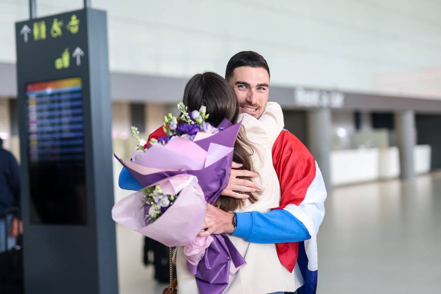 Zagreb: Atletičar Marino Bloudek sletio u Zagreb nakon povijesnog uspjeha