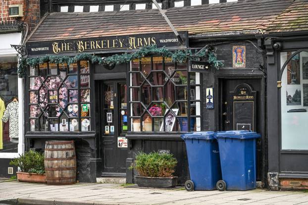 Residents face fines for leaving bins out - as they lower house prices