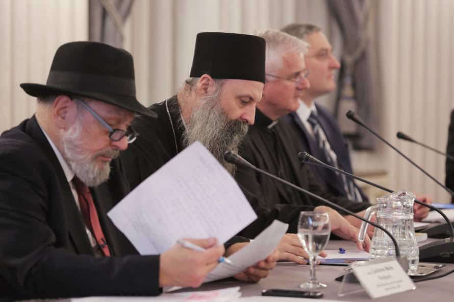 Zagreb: U HND-u odrÅ¾ana tribina "Religijske predrasude kao poticaj mrÅ¾nji"