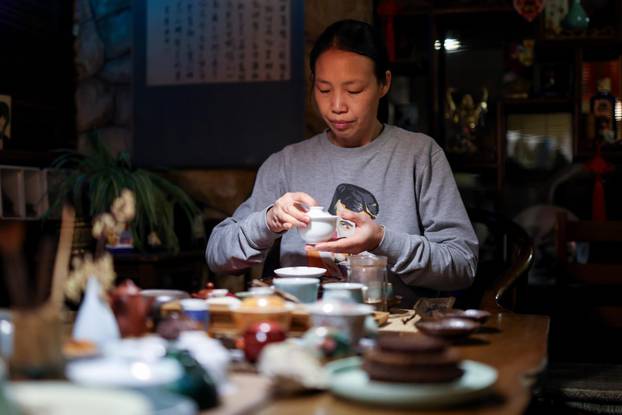 Zagreb: Kineski restoran i čajana Jing Yuan Teahouse u Gajnicama