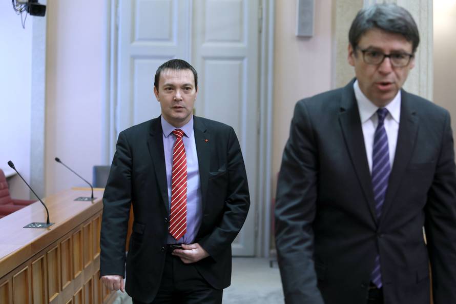 Jandroković: Ćeliću, kakvo je to ponašanje? Ovdje postoji red