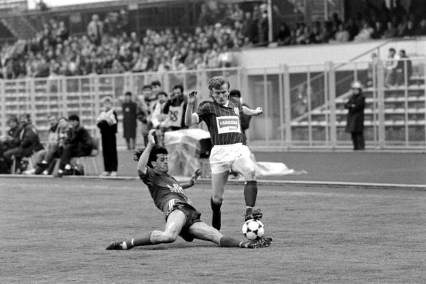 Zagreb: Savezna liga Jugoslavije, Dinamo - Borac, 7.4.1990.