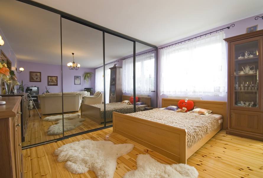 Ovo je razlog zašto ne treba držati zrcalo u spavaćoj sobi