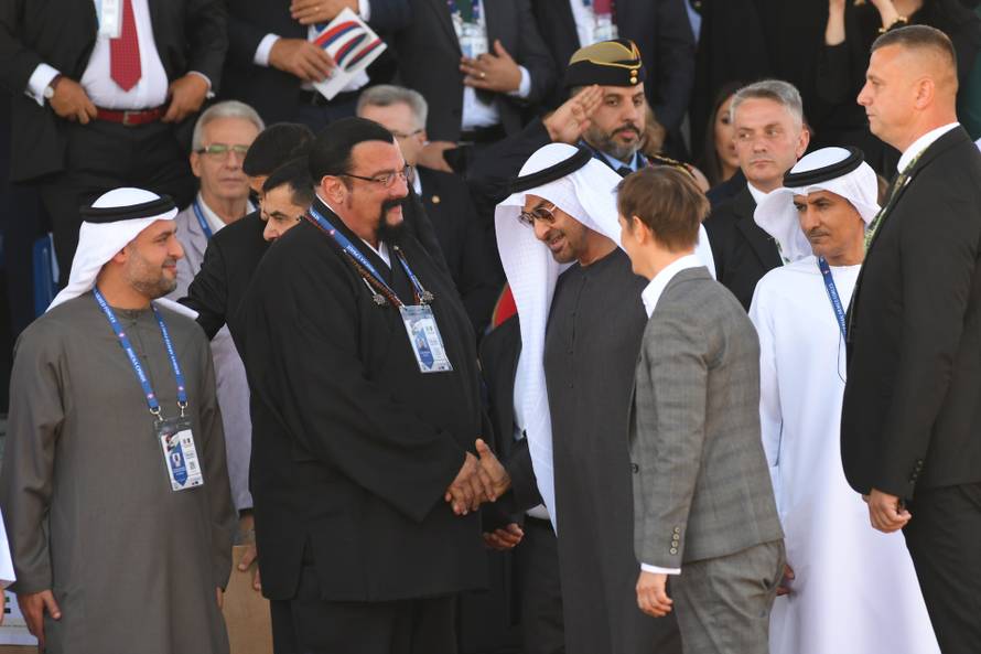 Beograd: Glumac Steven Seagal pratio vojnu paradu u Beogradu 