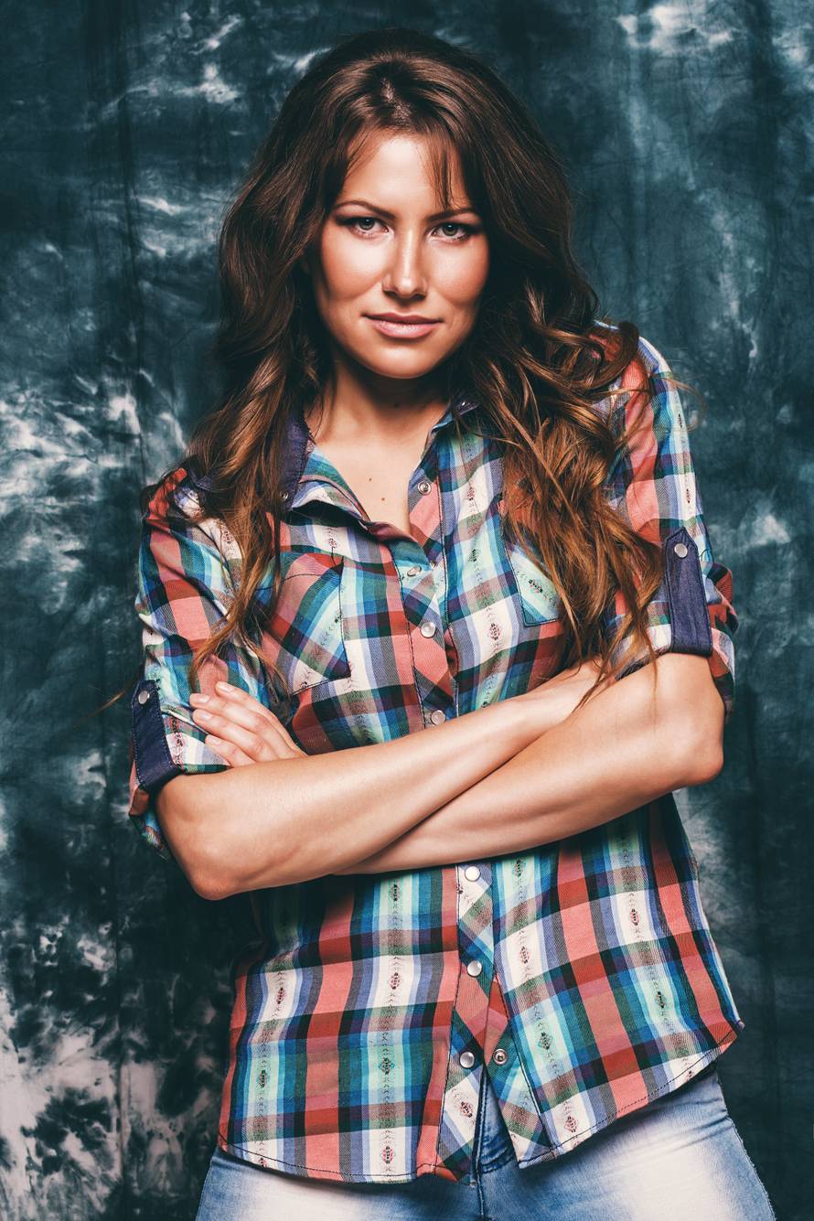 Evo zašto su gumbi na ženskoj odjeći lijevo, a na muškoj desno