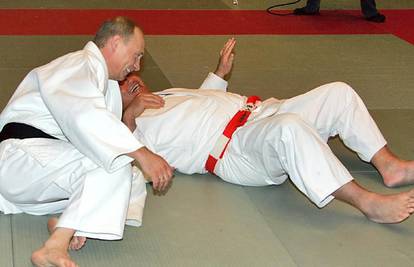 Putin će Sarkozyja poučiti trikove borilačkih vještina