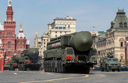 Zamjenik ruskog premijera: 'Imamo dovoljno zaliha raketa i streljiva za naše vojne zadaće'