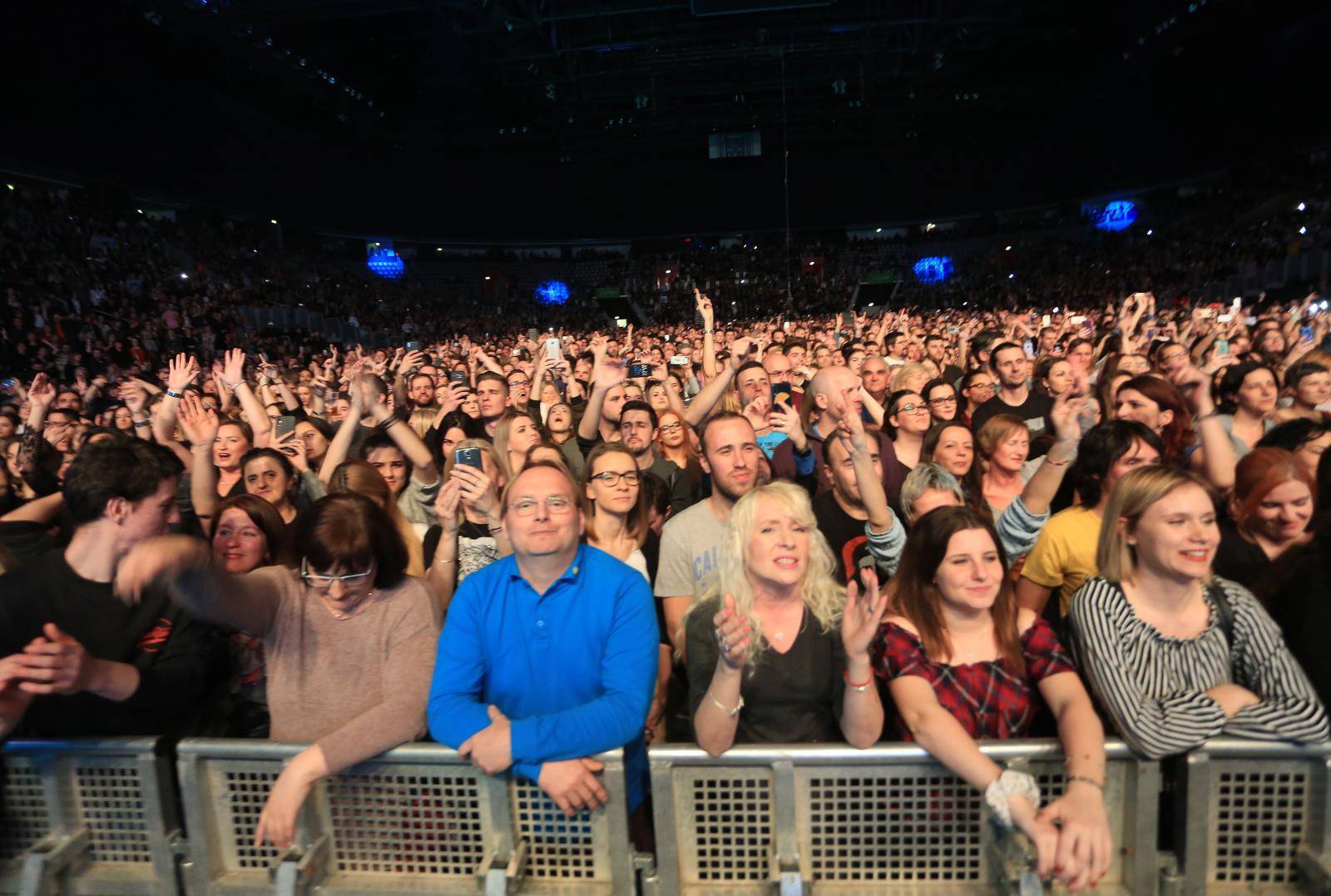 Zagreb:  Bajaga i Instruktori odrÅ¾ali koncert u Areni