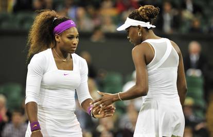 Serena je nakon singla slavila i u parovima sa sestrom Venus