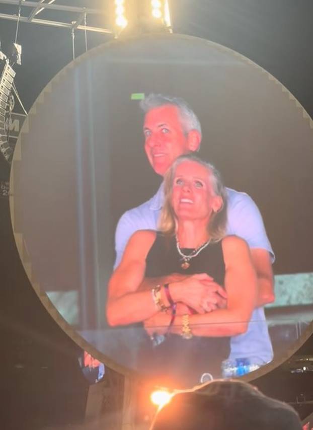 FOTO Priča se da je oblinama zavela direktora s Coldplaya. Tko je Sophie? 'Čedna sam...'