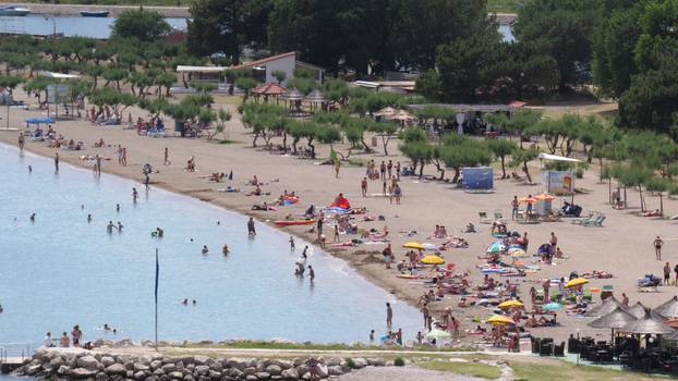 Omiš: Velika plaža
