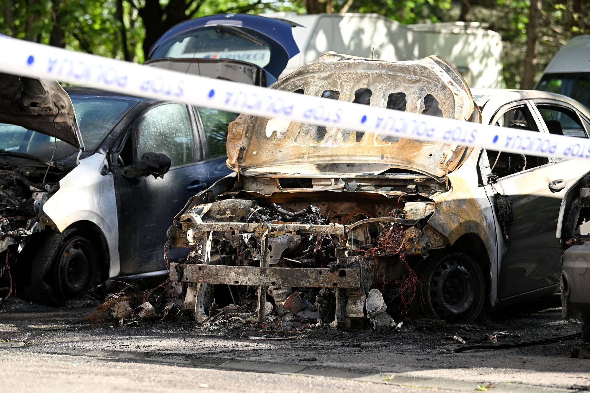 Zagreb: Tri automobila izgorjela na parkiralištu u Prečkom