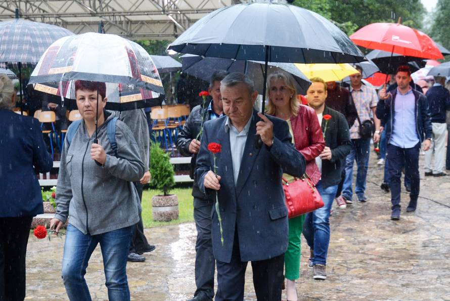 Sisak: U Å¡umi Brezovica proslavljen Dan antifaÅ¡istiÄke borbe