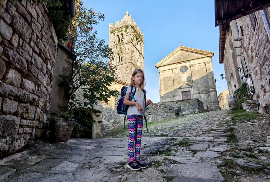 'Nakon 28 godina jedini sam prvašić iz Huma, najmanjeg grada na svijetu'