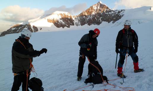 Zagorski alpinisti se uspeli do najvišeg planinarskog doma