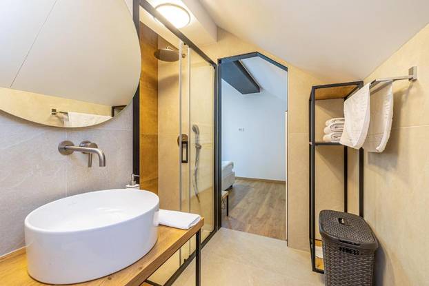 FOTO Luksuz u Gorskom kotaru: Planinska kuća koja mami na bijeg u svim godišnjim dobima