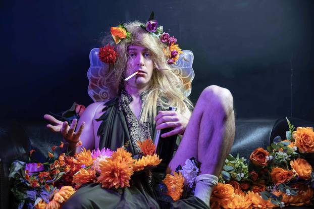 FOTO Ovo još niste vidjeli! Evo kako su naši slavni pozirali