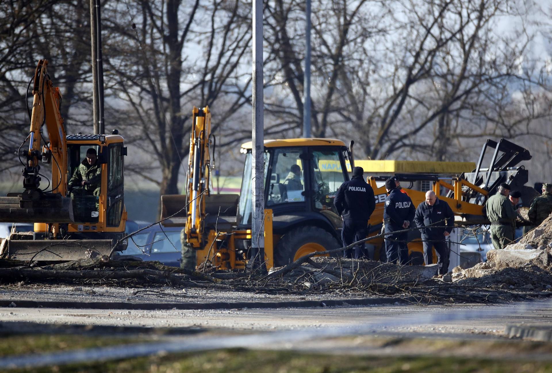 Zagreb: Nastavak očevida nakon pada letjelice na Jarunu