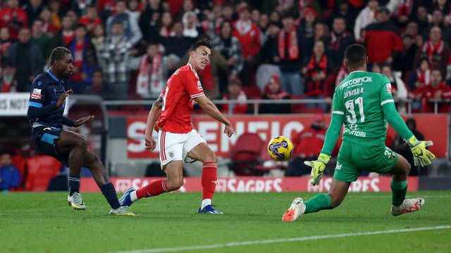 Primeira Liga - Benfica v Famalicao