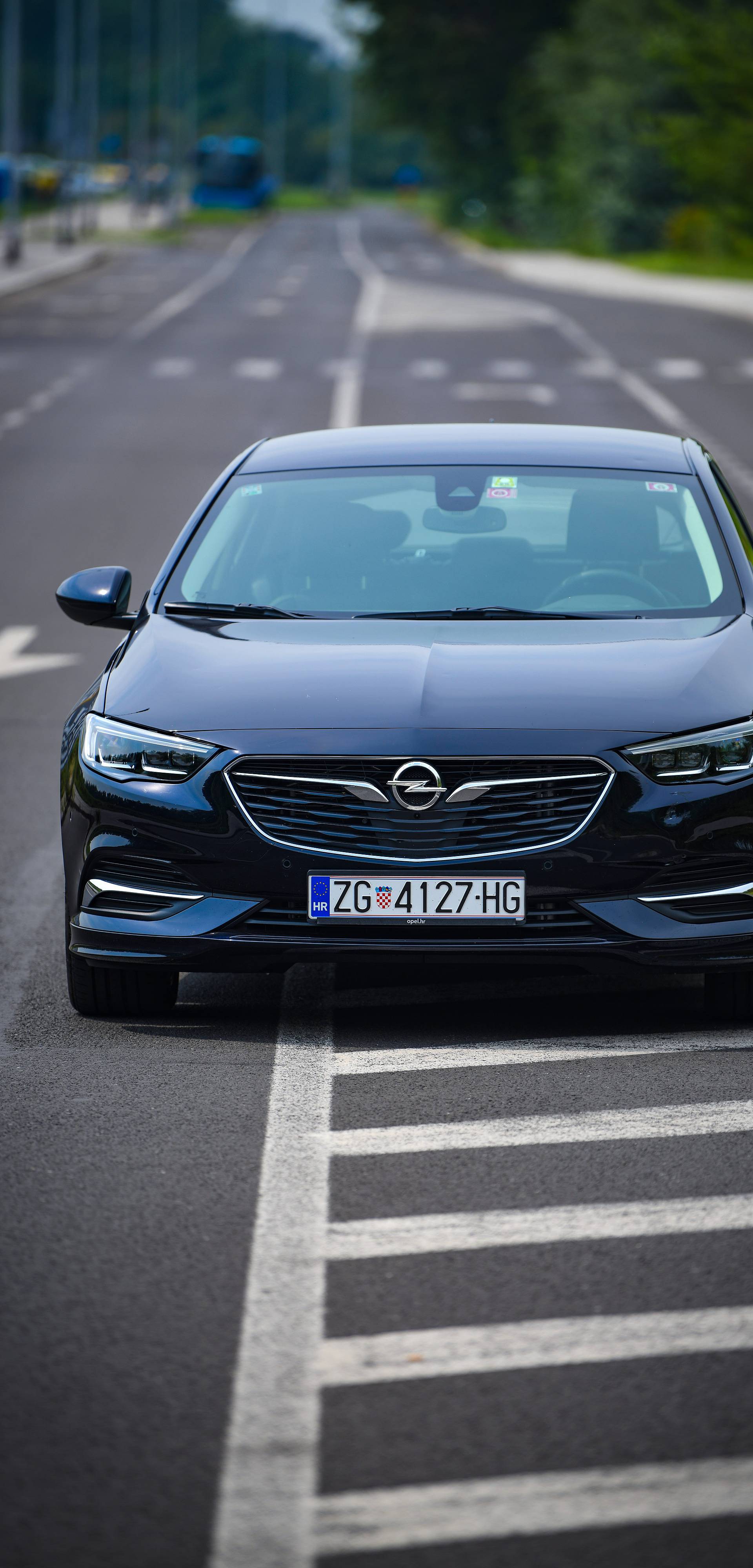 Opel Insignia na testu: Moćna limuzina sa stilom i klasom