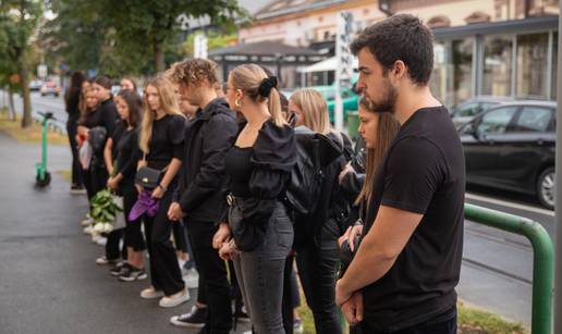 Kolege s fakulteta zapalili su svijeće za Mihaelu (21): 'Bila je druželjubiva i jako talentirana'