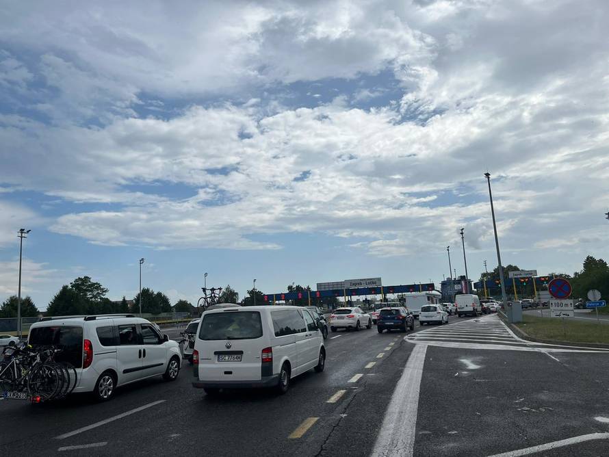 VIDEO Stvorila se veća gužva na Lučkom: Kolona vozila duga je oko 1 kilometar prema moru