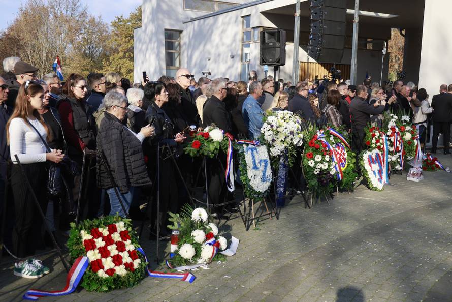 Vukovar:  Posljednji ispraćaj  Jean-Michela Nicoliera