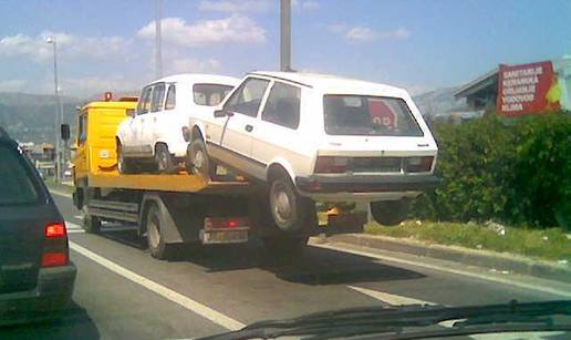 Više od pola automobila visjelo s kola vučne službe