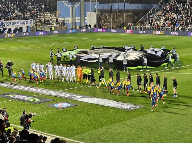 FOTO Navijači Rijeke: 'Za neke la Europ, a za druge la fritul'