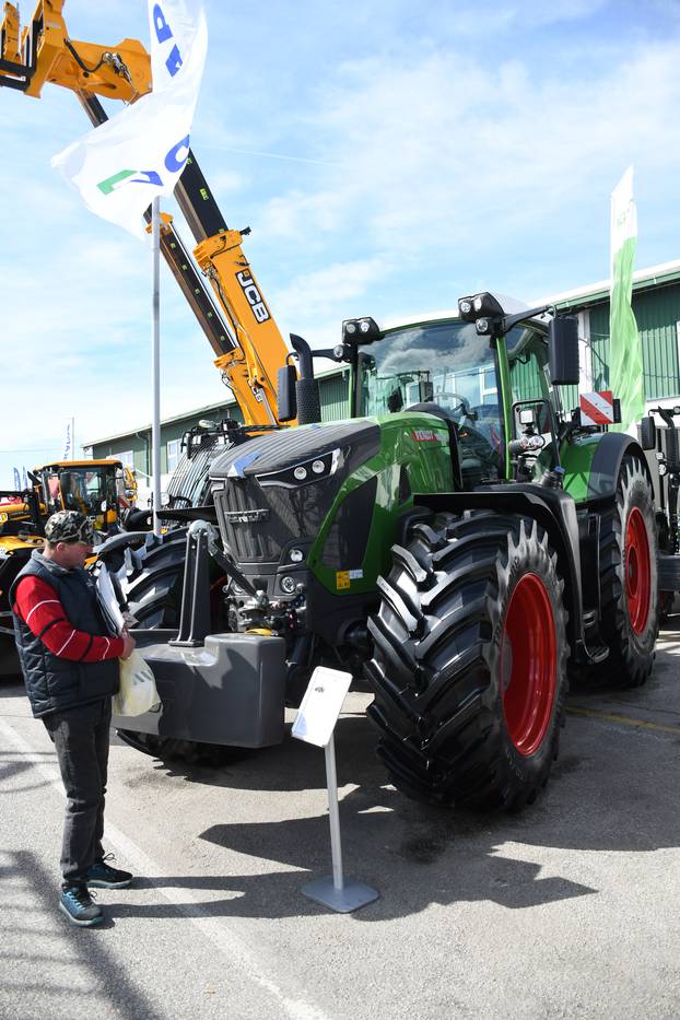 Bjelovar: Traktor Fendt vrijedan 480 tisuća eura izložen na Proljetnom sajmu u Gudovcu