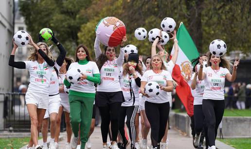 Povijesna odluka: Iranke nakon 44 godine smiju ići na stadione