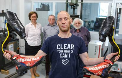 VIDEO Svoje nove 'noge' nakon nesreće je napravio sam: 'Išao sam na auto otpad po dijelove'