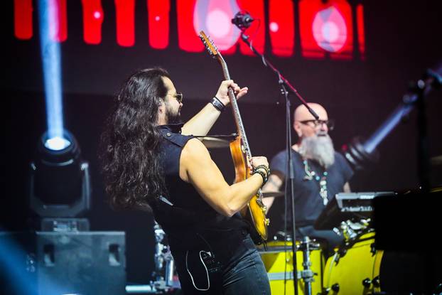 Zagreb: Koncert Ace Lukasa u Areni