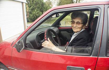 Ana je 'zmaj vozačica': Vozi 40 godina, a najdraži su joj - reliji