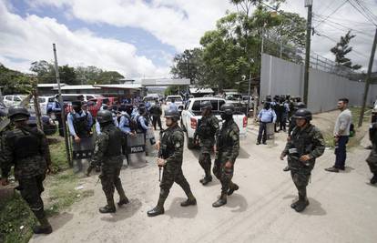 Užas u Hondurasu: Nakon pobune u ženskom zatvoru našli 41 tijelo, većinom su spaljene