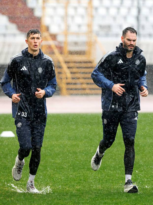 Hajdukovci su počeli pripreme po potopu. Pogledajte kadrove