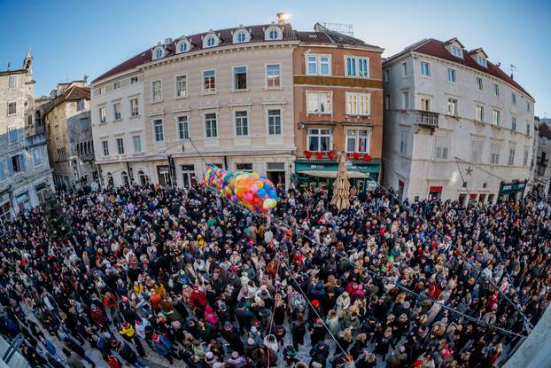 Split: Popodnevno doček na Pjaci
