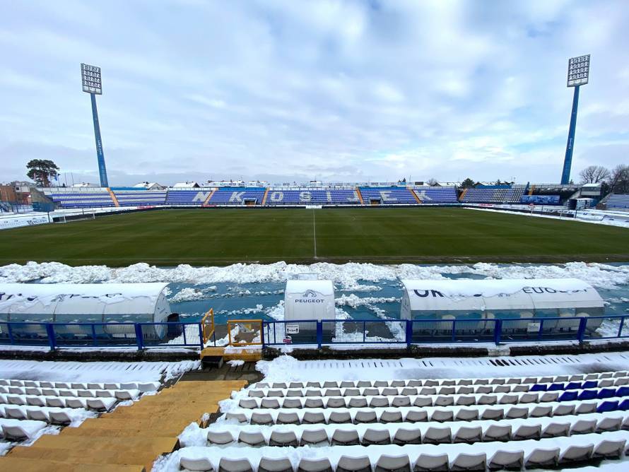 Čisti, čisti! Pogledajte kako su Osječani sredili svoj Gradski vrt