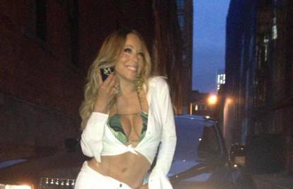 Mariah Carey požalila je jer bila u žiriju showa 'Američki idol'