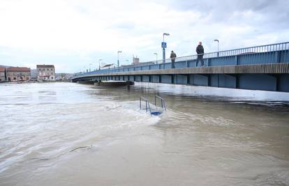 U Metkoviću će graditi sustav obrane od poplave i kanale