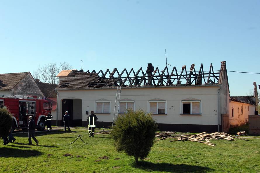 Izgorjelo imanje: 'U 20 minuta nestalo je sve što smo gradili'